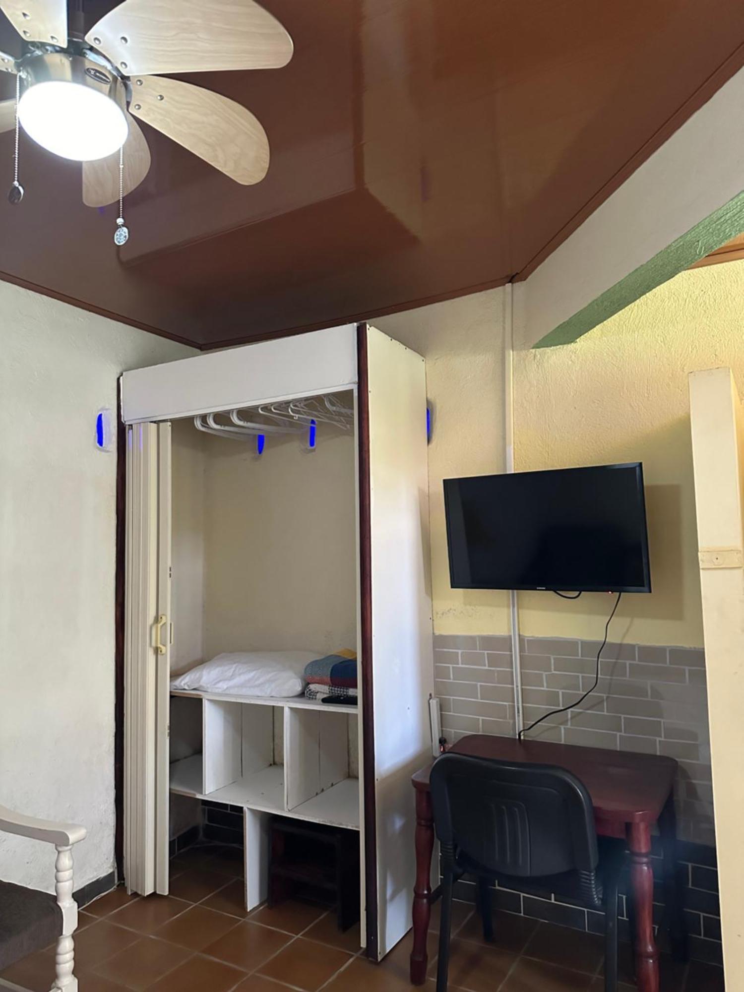 Отель Owl House Piedades Экстерьер фото